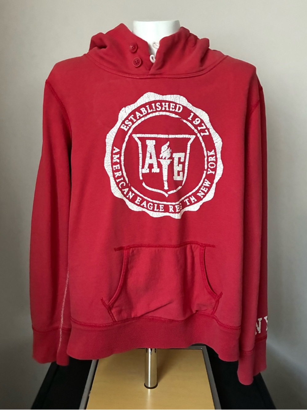 4/$15 American Eagle Outfitters Women’s Coral-Red Fleece Hoodie